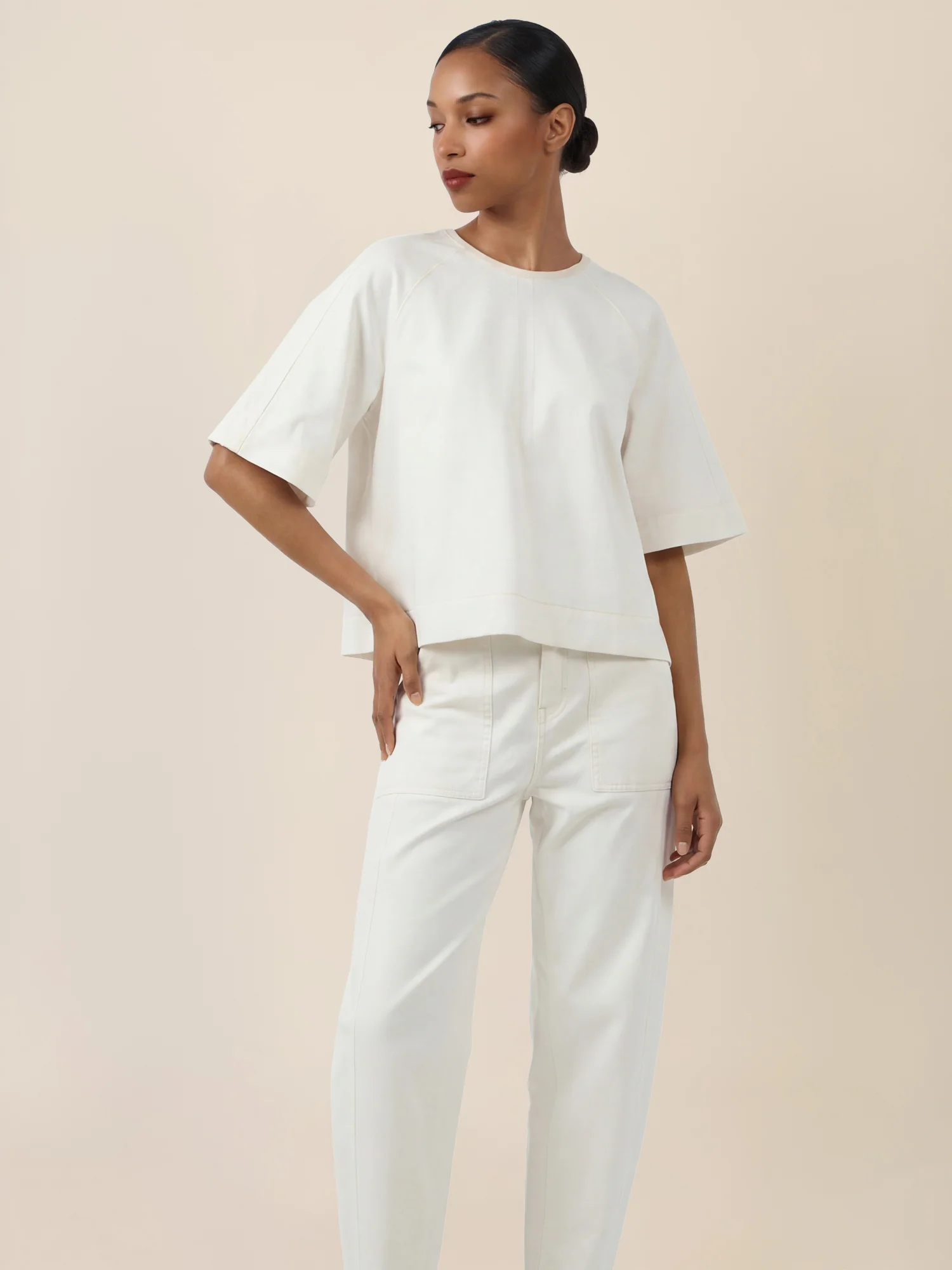 APART Bluse mit Rundhalsausschnitt und kurzen Ärmeln | creme