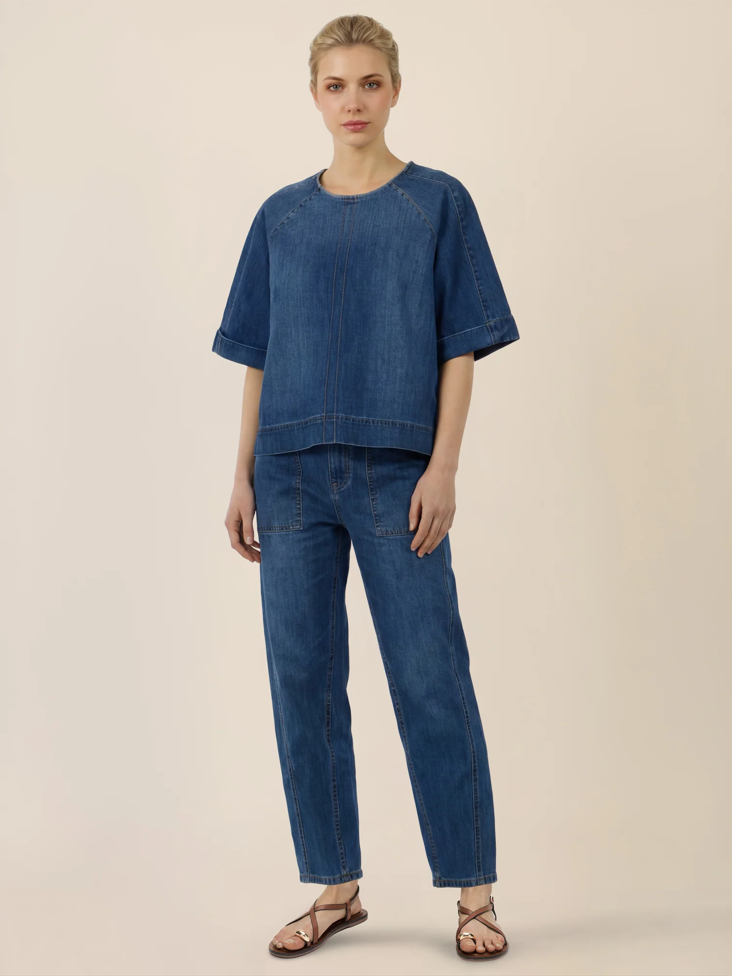 APART Bluse mit Rundhalsausschnitt und kurzen Ärmeln | hellblau - Image 2