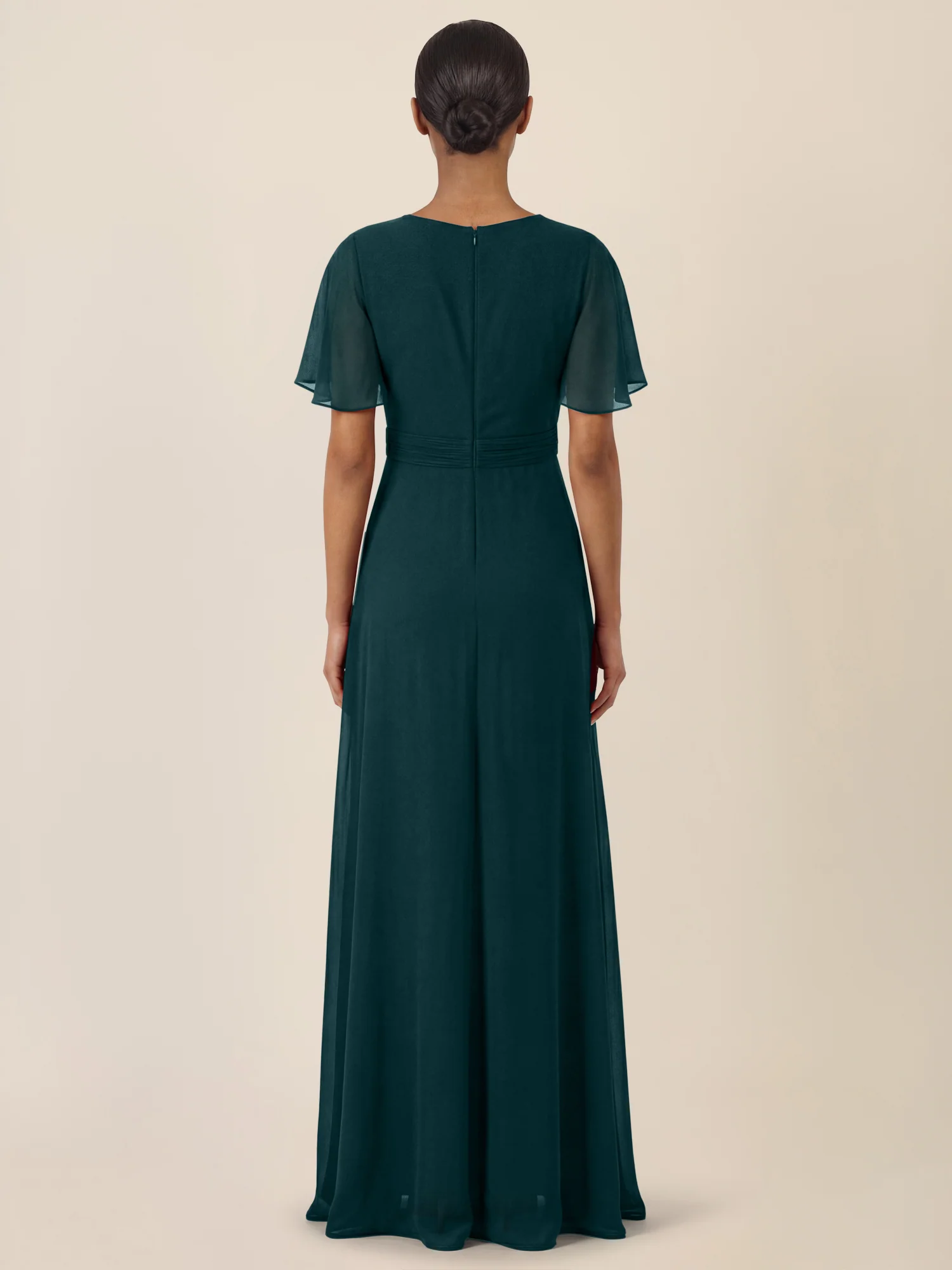 APART Eleganter Chiffonoverall mit fließendem Beinverlauf | emerald - Image 2