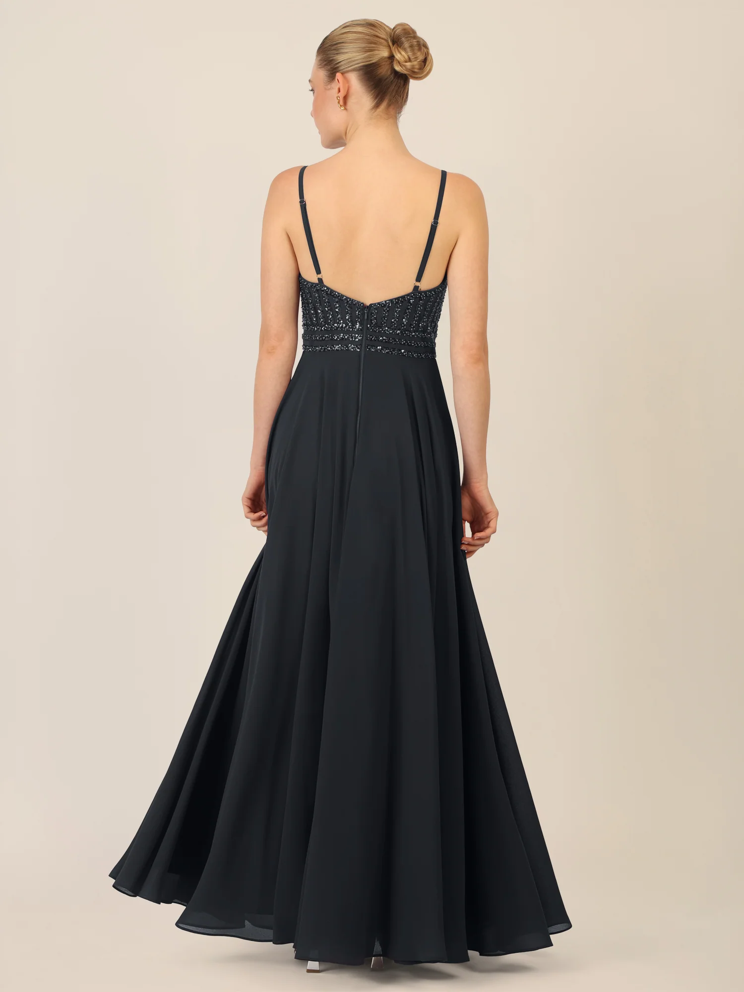 APART Glamourkleid mit Perlenstickerei | schwarz - Image 2