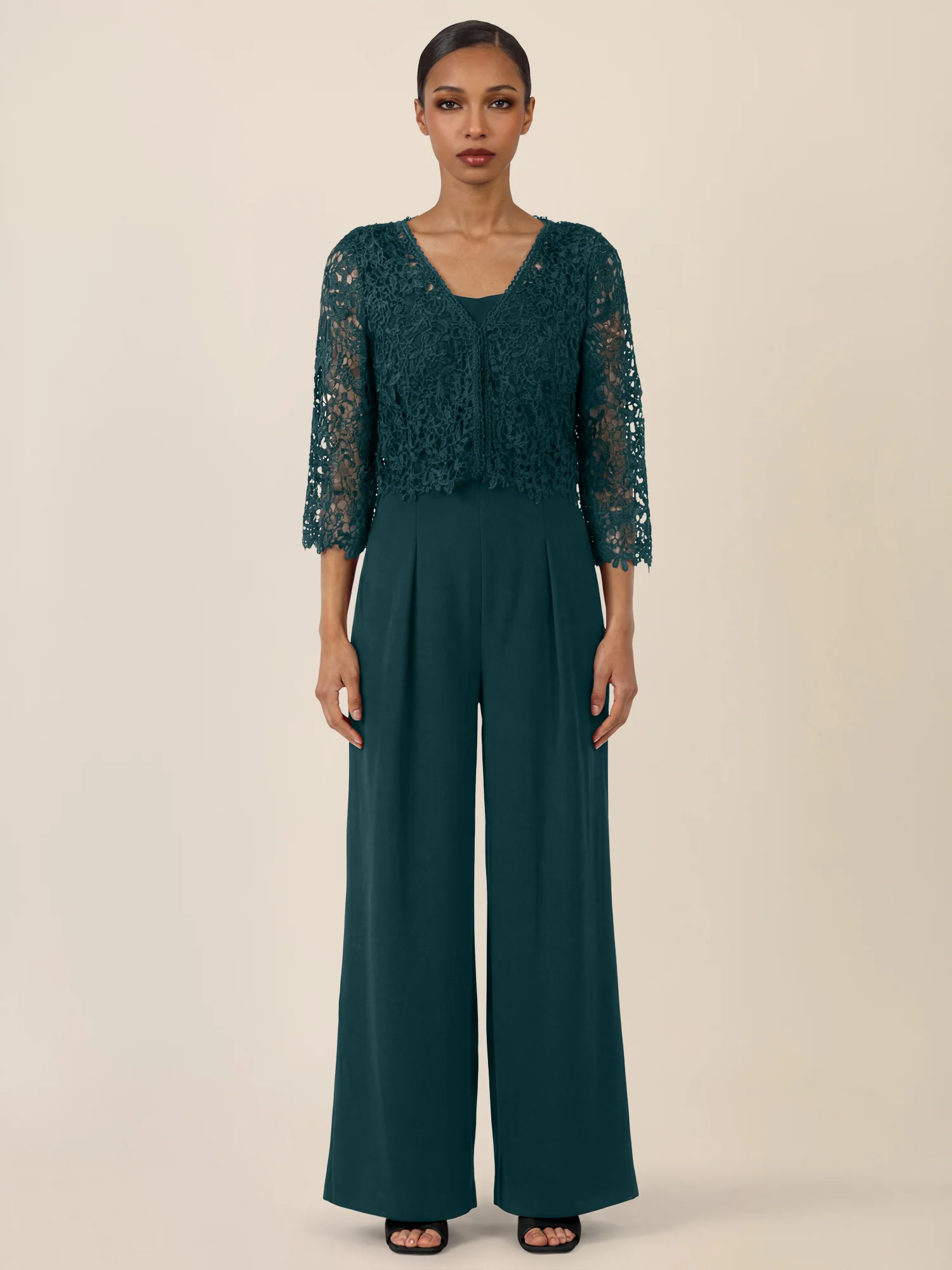 APART Overall mit Spitzenjäckchen | emerald
