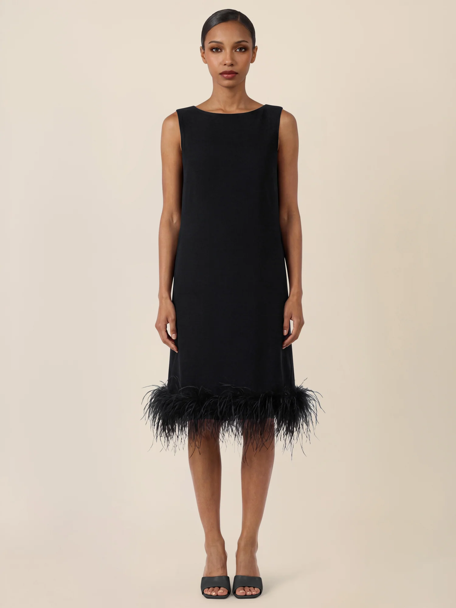 APART Kleid mit Federsaum | schwarz - Image 6