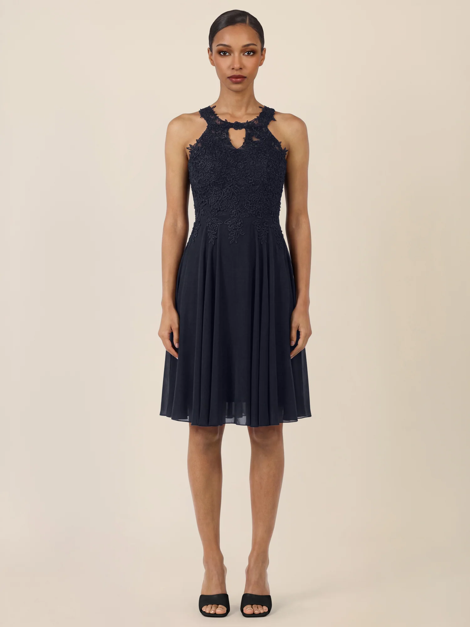 APART Kleid mit floraler Spitzenpracht | nachtblau