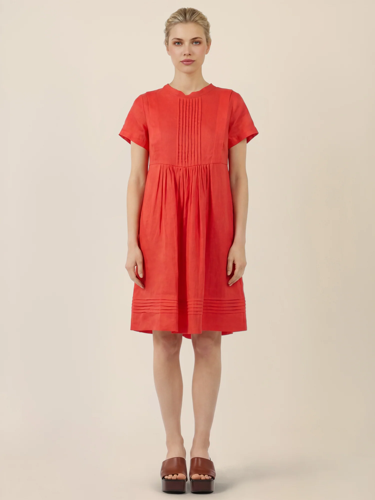 APART Luftiges Leinenkleid mit Zierfalten | orange