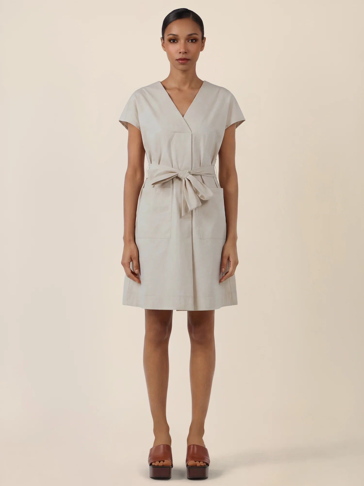 APART Sommerliches Hemdblusenkleid mit Bindegürtel | beige