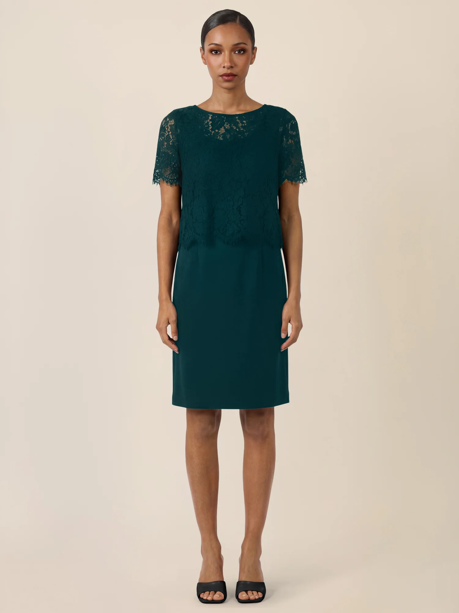 APART Spitzenkleid mit eleganter Doppellage | emerald