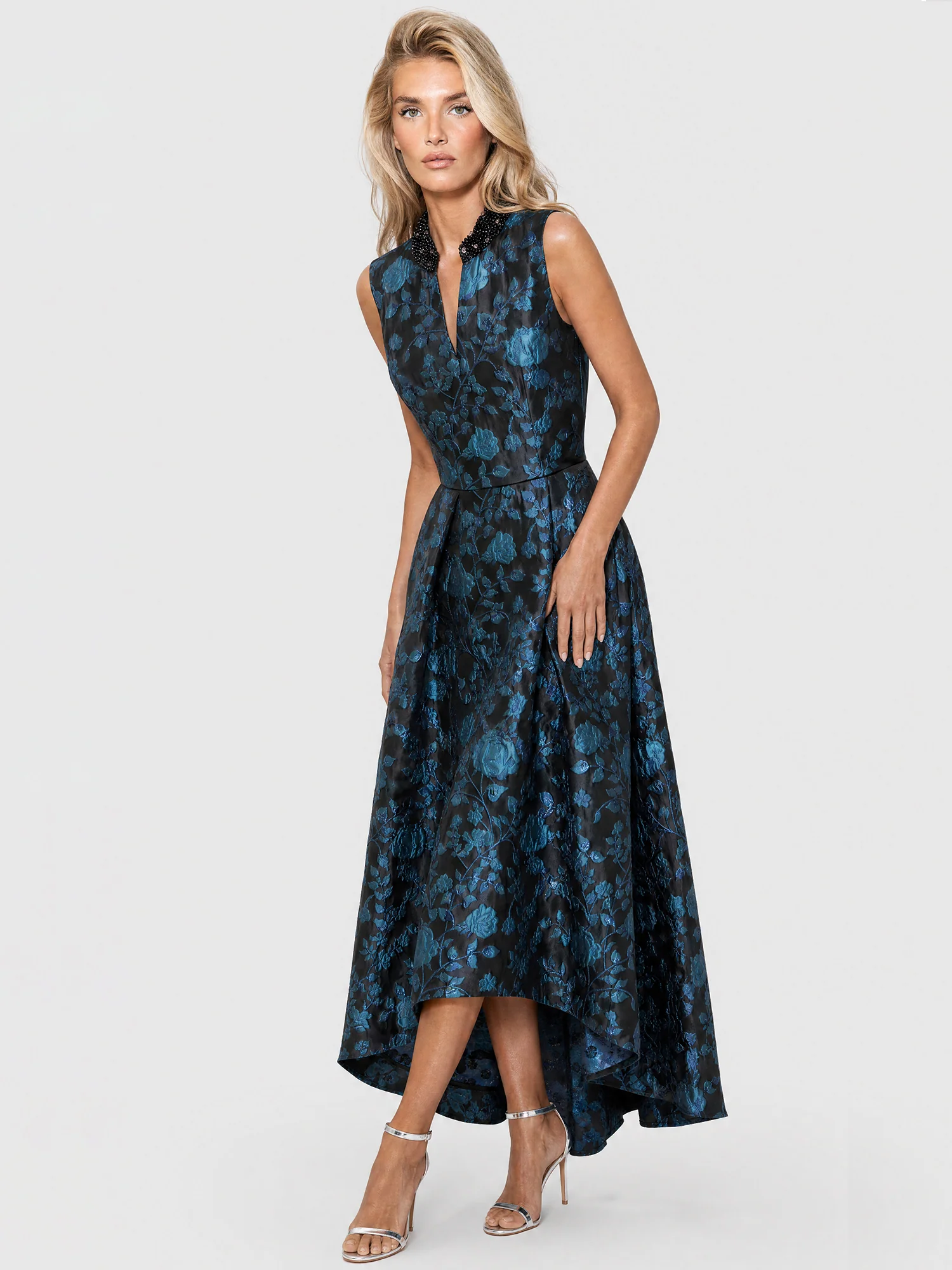 Ärmelloses Jacquard-Abendkleid mit Blüten- und Blättermuster | schwarz-petrol - Image 7