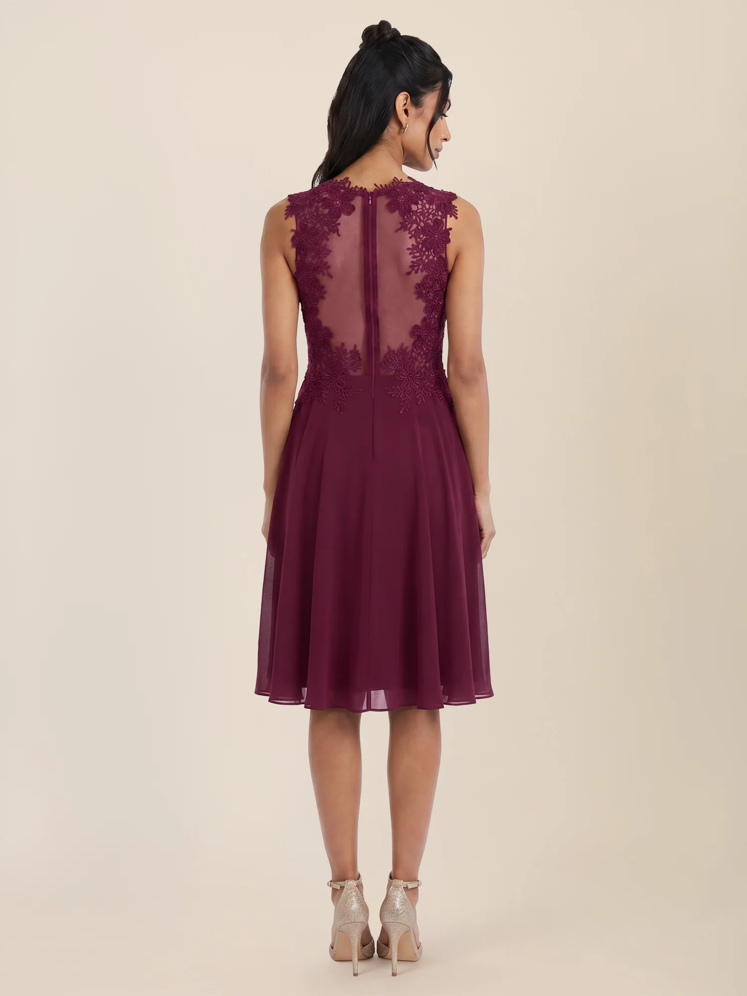 Kleid mit floraler Spitze und Chiffon | merlot - Image 2