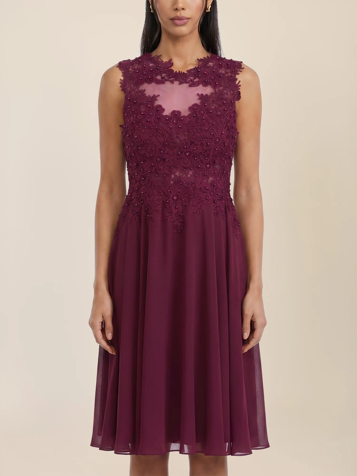 Kleid mit floraler Spitze und Chiffon | merlot - Image 4